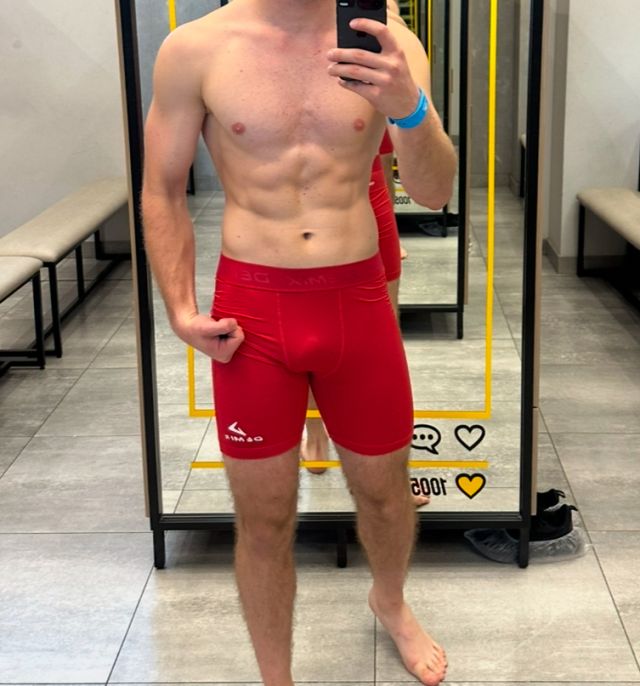 Мужчина Максим Ново-Савиновский Фотография 