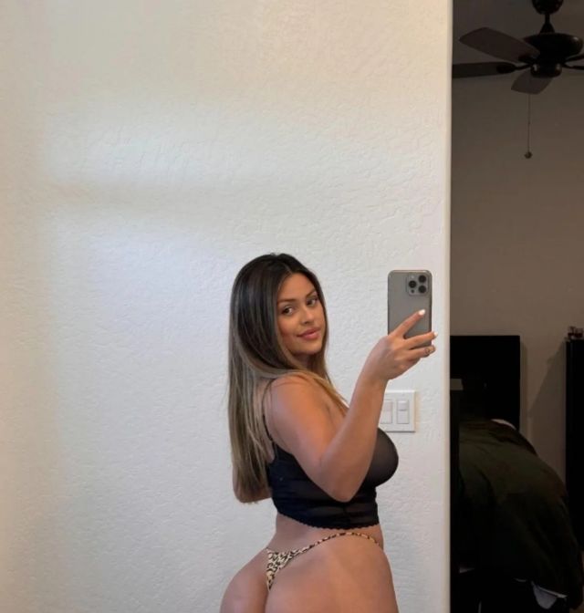 Индивидуалка Настя  Кировский Фотография 